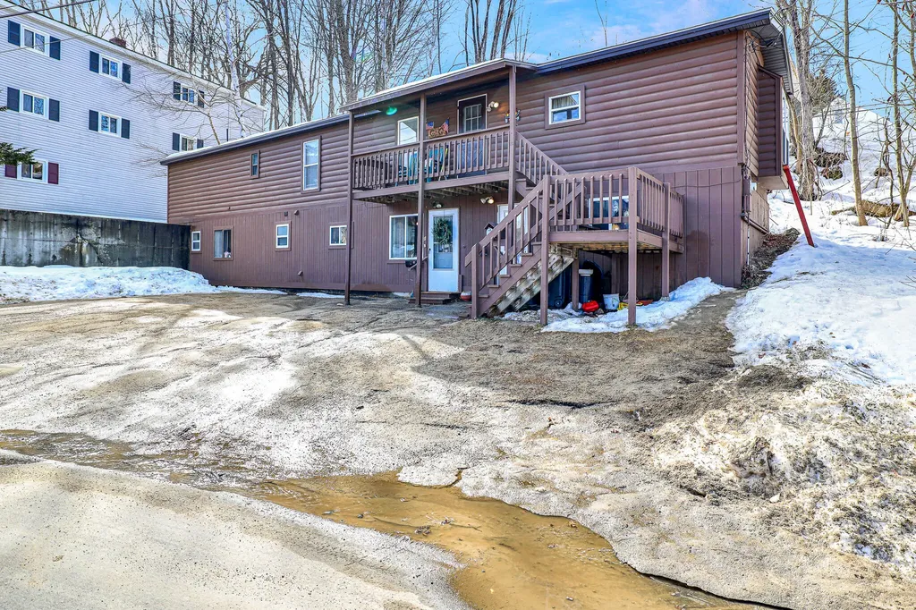 620 Crescent Avenue Rumford ME 04276