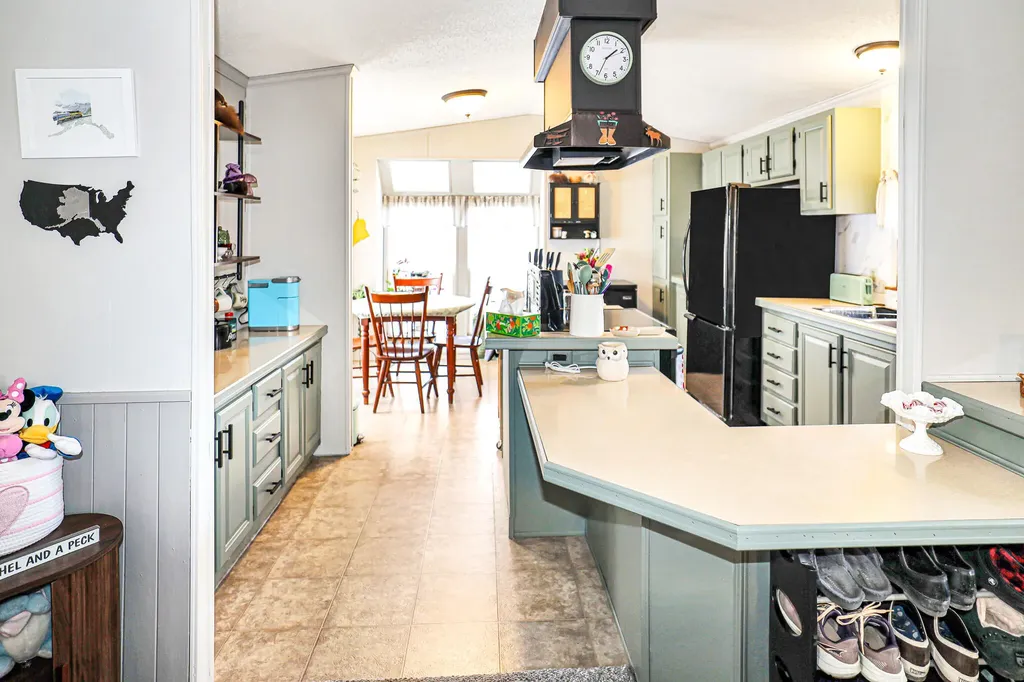 620 Crescent Avenue Rumford ME 04276