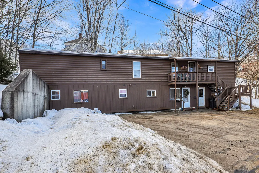 620 Crescent Avenue Rumford ME 04276