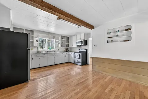 198 Medomak Road Bremen ME 04551