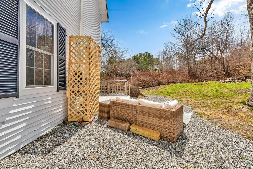 17 Four Rod Road Warren ME 04864