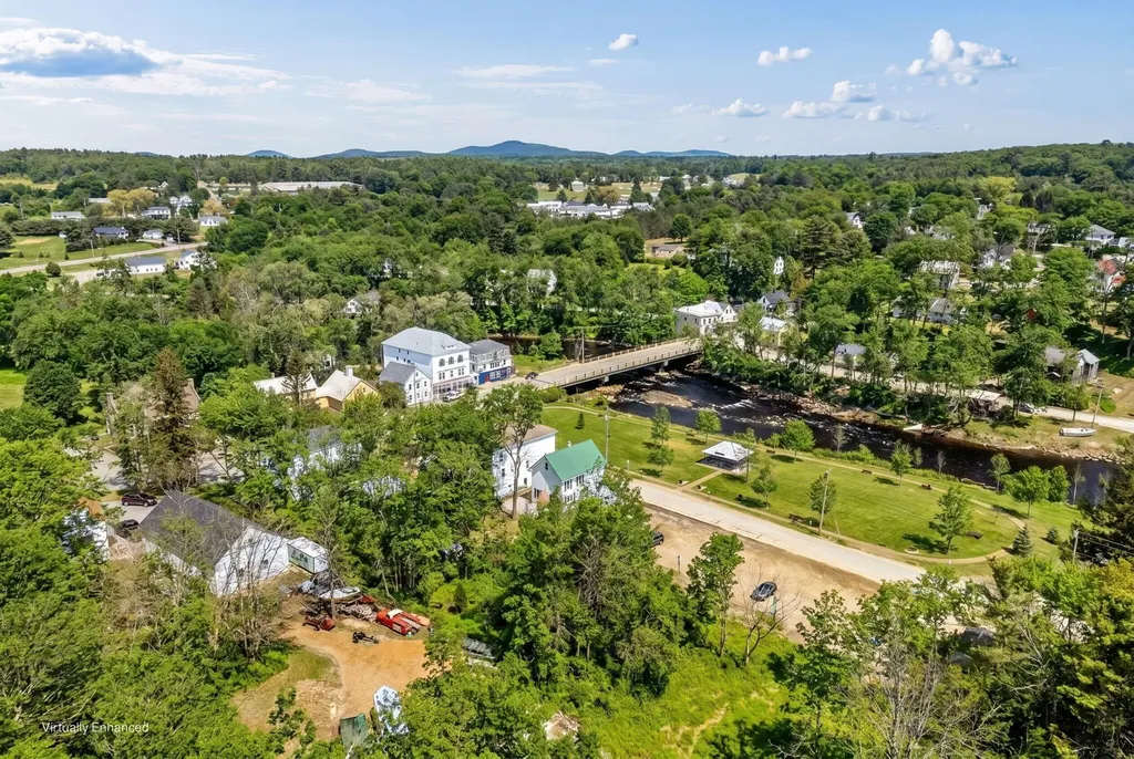 17 Four Rod Road Warren ME 04864