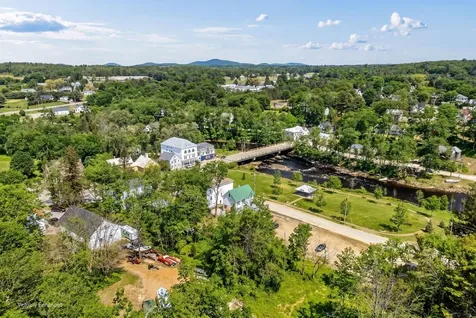 17 Four Rod Road Warren ME 04864