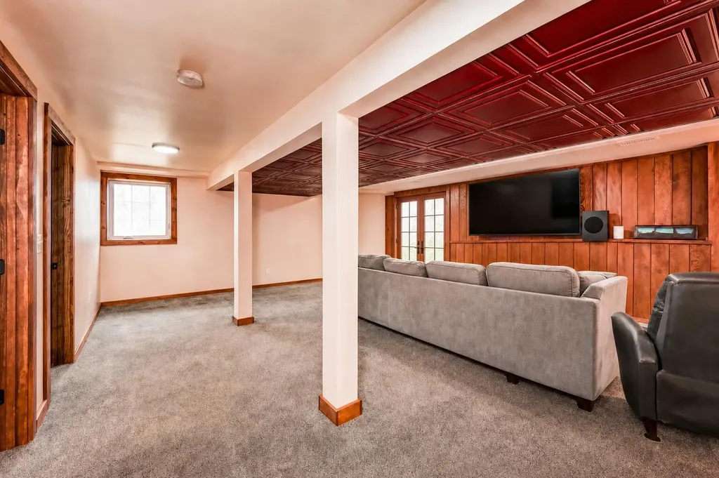 37 Allen Hall Road Lebanon ME 04027