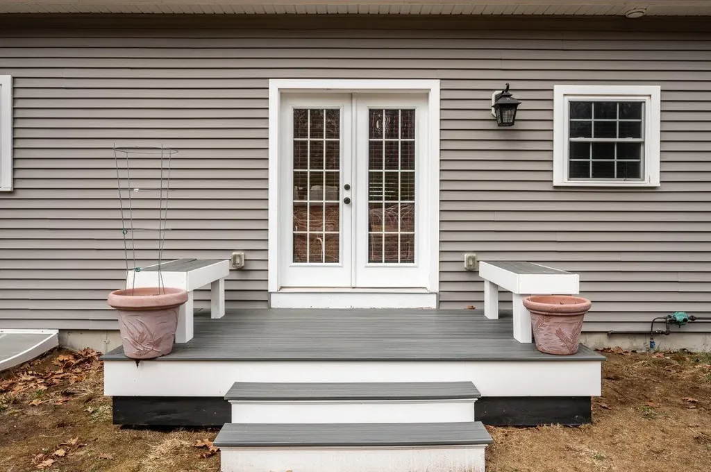 37 Allen Hall Road Lebanon ME 04027