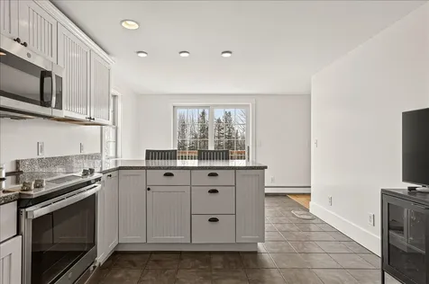 648 Reach Road Sedgwick ME 04673