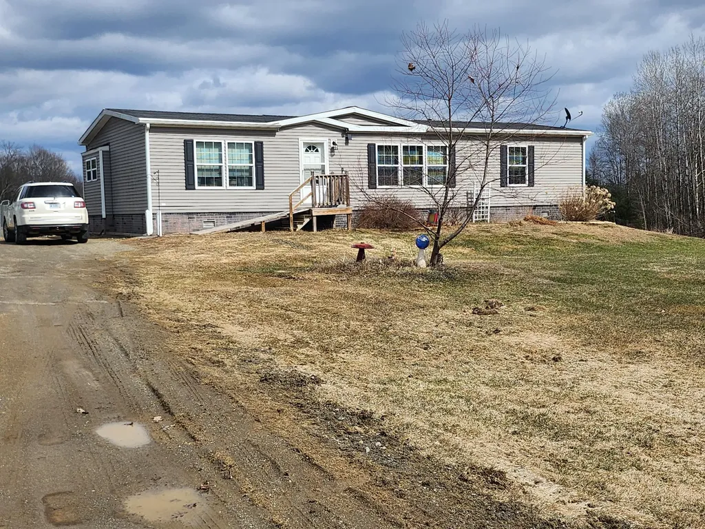 27 Atkins Road Corinna ME 04928