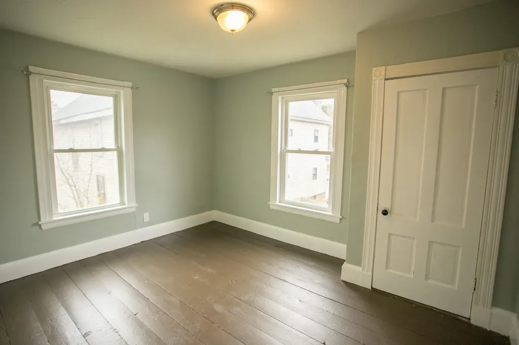 8-10 Linden Street Bangor ME 04401
