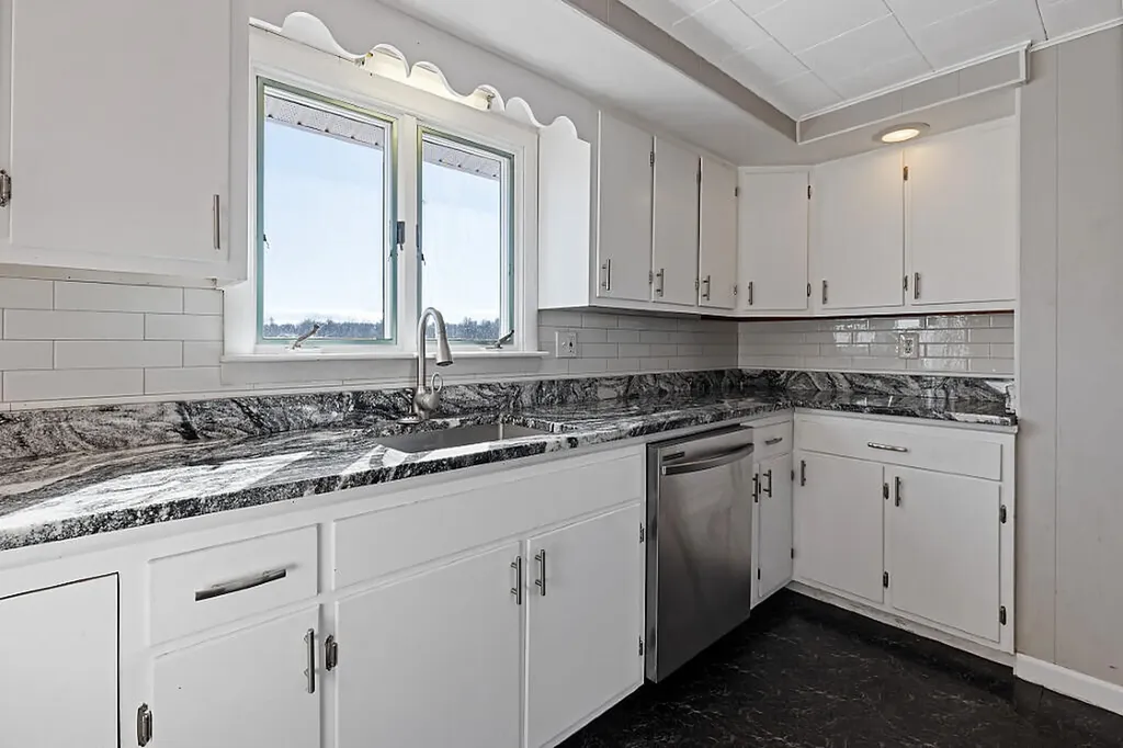 1072 Waterville Road Skowhegan ME 04976