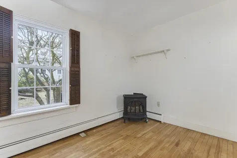 20 Depot Road Falmouth ME 04105