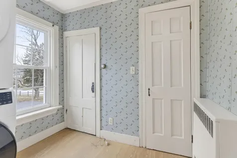 20 Depot Road Falmouth ME 04105