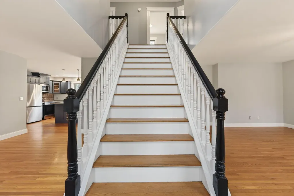 64 Moody Road Brunswick ME 04011