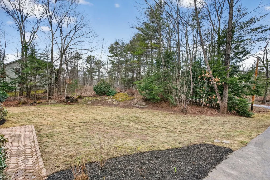 64 Moody Road Brunswick ME 04011