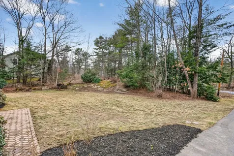 64 Moody Road Brunswick ME 04011