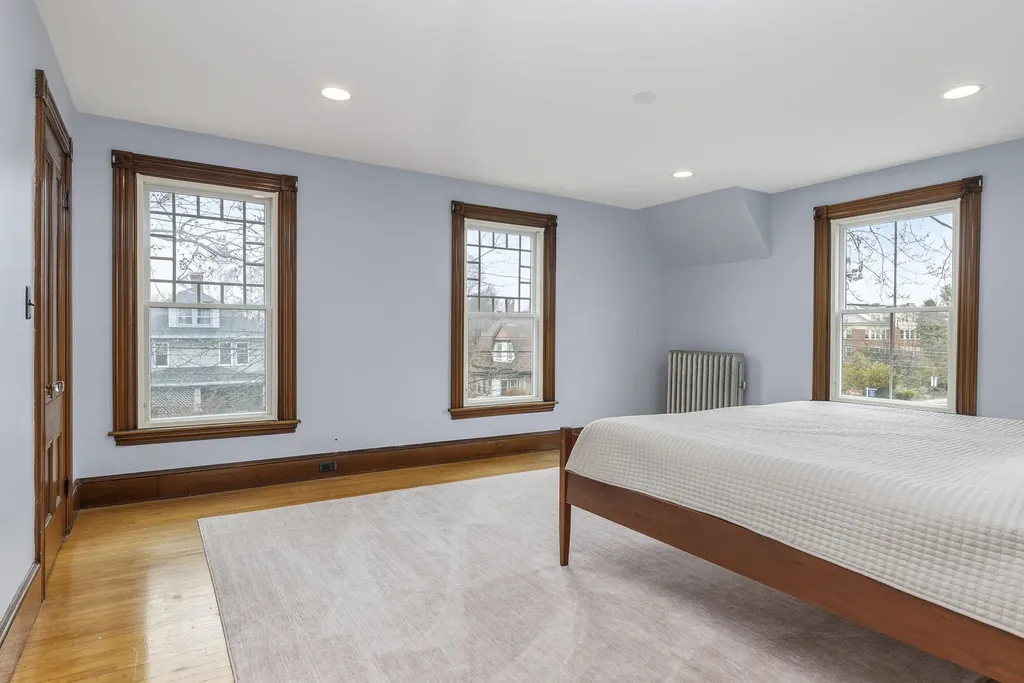 284 Broadway South Portland ME 04106