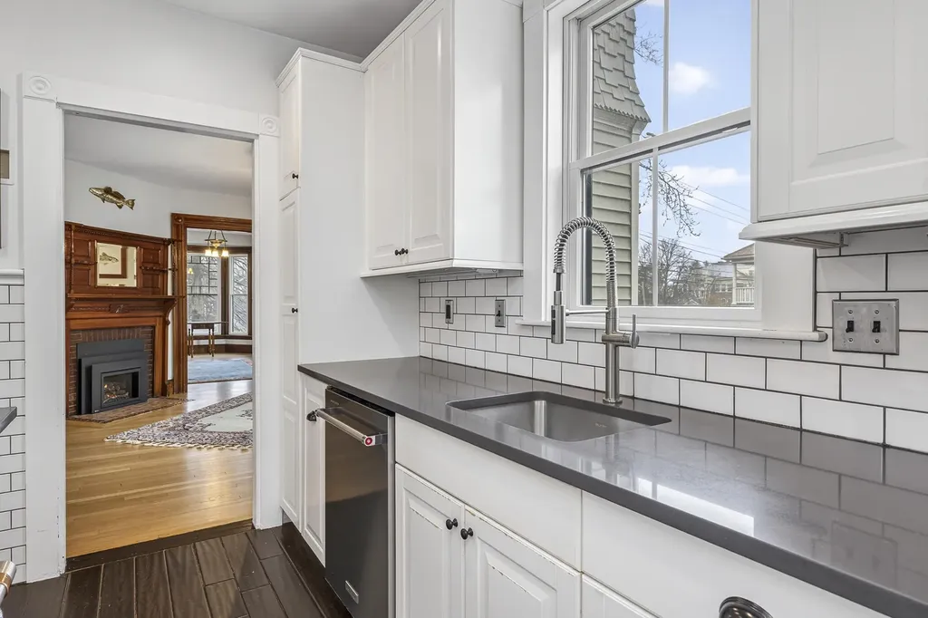 284 Broadway South Portland ME 04106