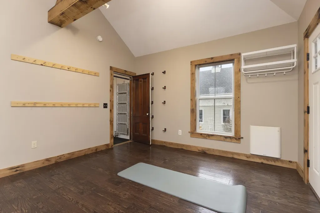 284 Broadway South Portland ME 04106