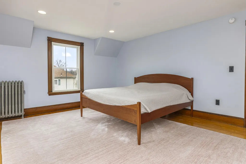 284 Broadway South Portland ME 04106