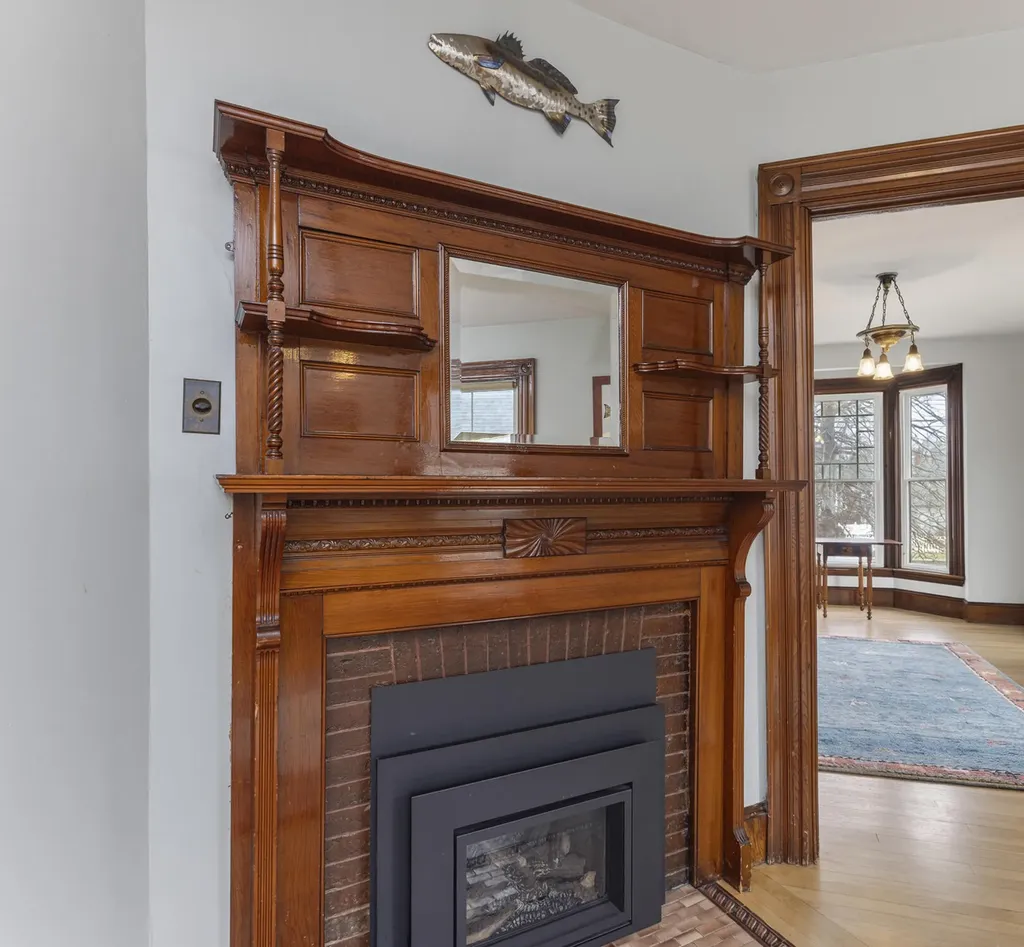 284 Broadway South Portland ME 04106