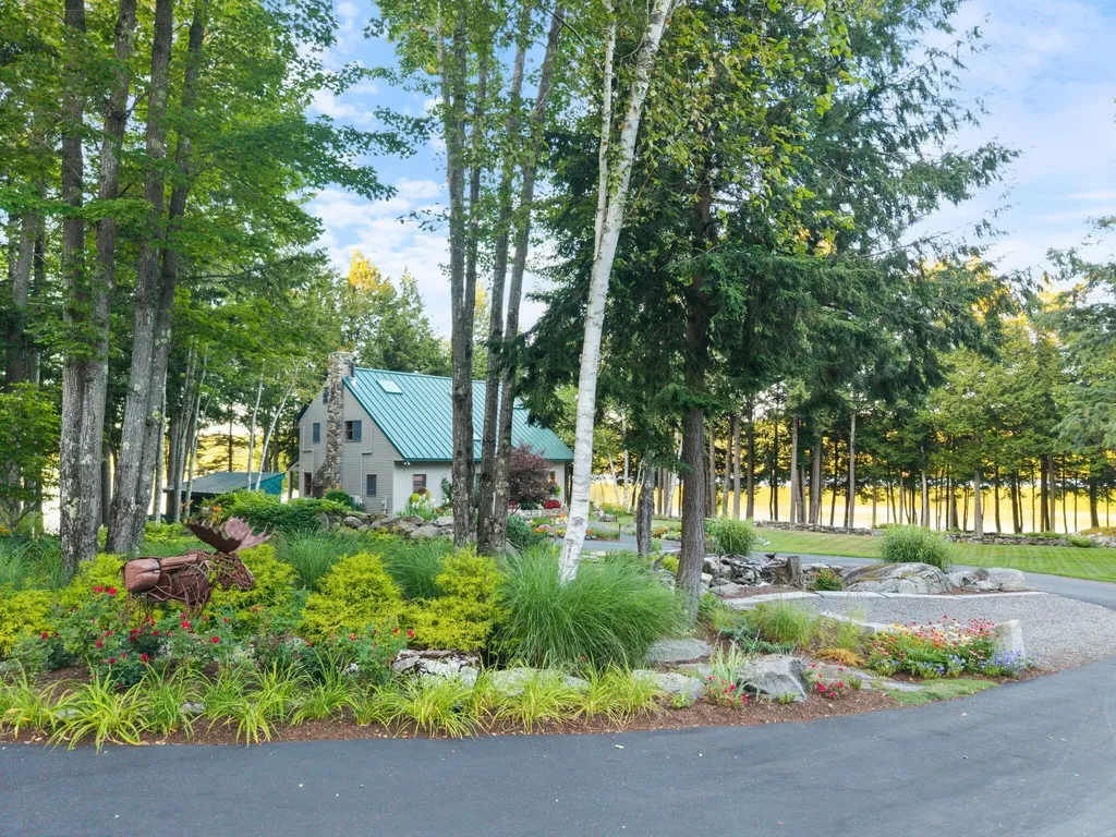 480 Point Drive Mount Vernon ME 04352