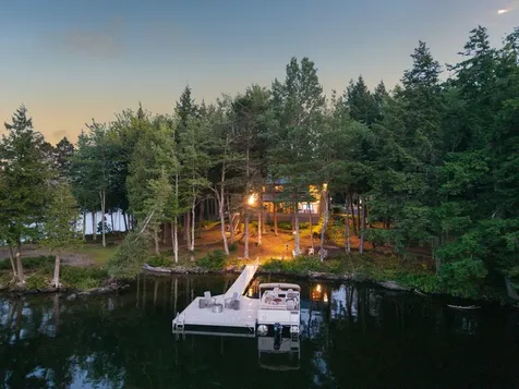 480 Point Drive Mount Vernon ME 04352