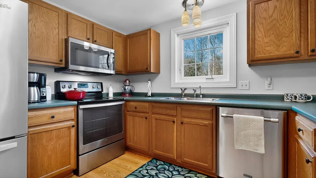 277 River Road Standish ME 04084