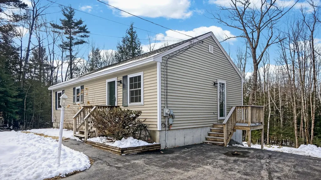 277 River Road Standish ME 04084