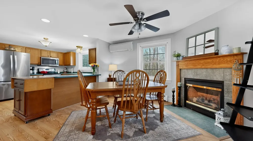 277 River Road Standish ME 04084
