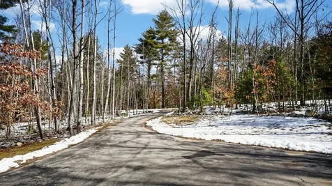 277 River Road Standish ME 04084