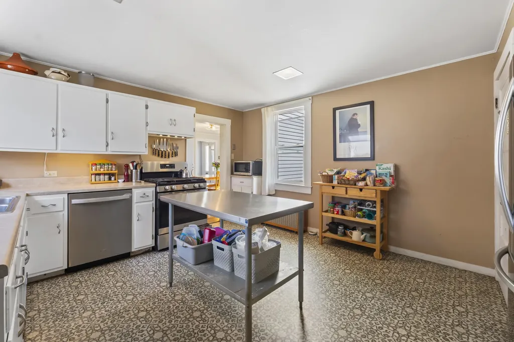 12 Wesley Street Bath ME 04530