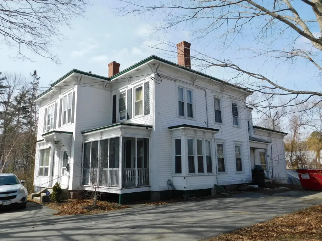 37 Elm Street Skowhegan ME 04976
