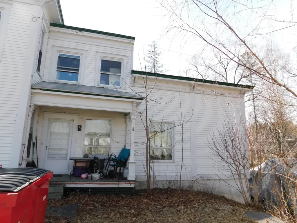 37 Elm Street Skowhegan ME 04976
