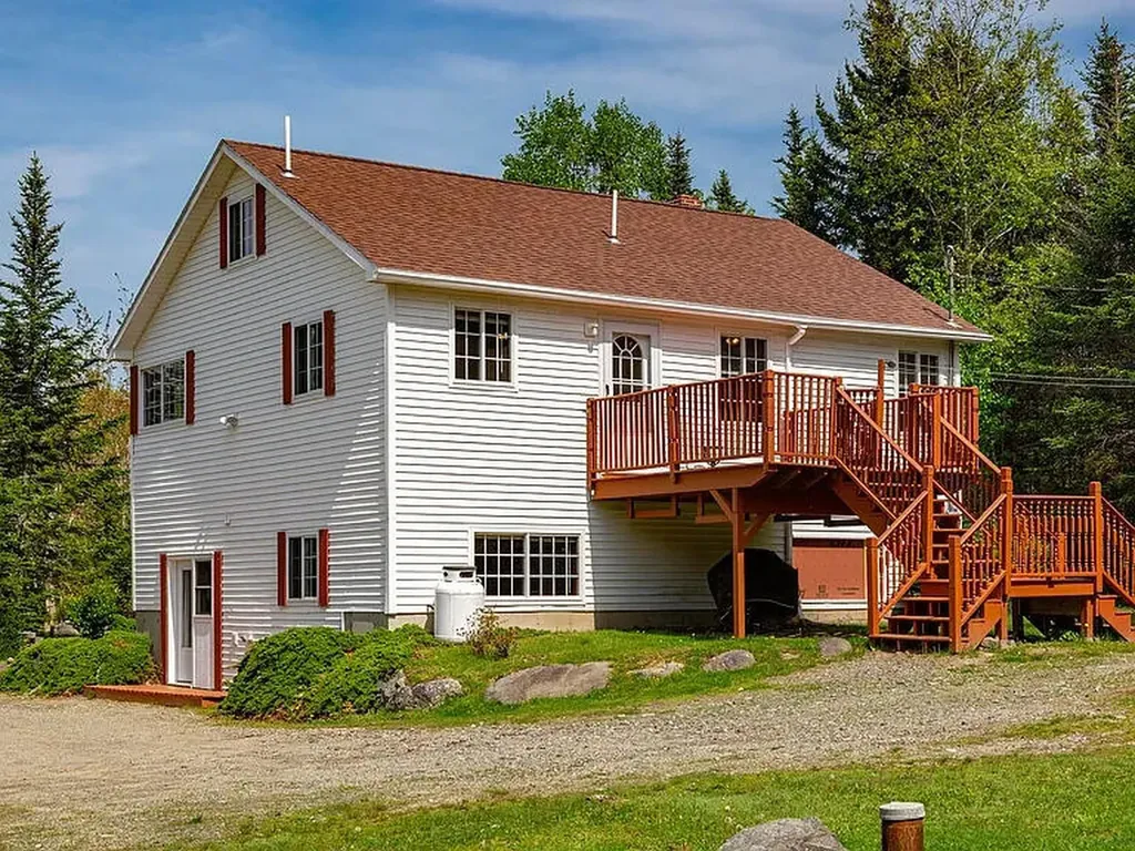 6 Pams Way Bar Harbor ME 04609