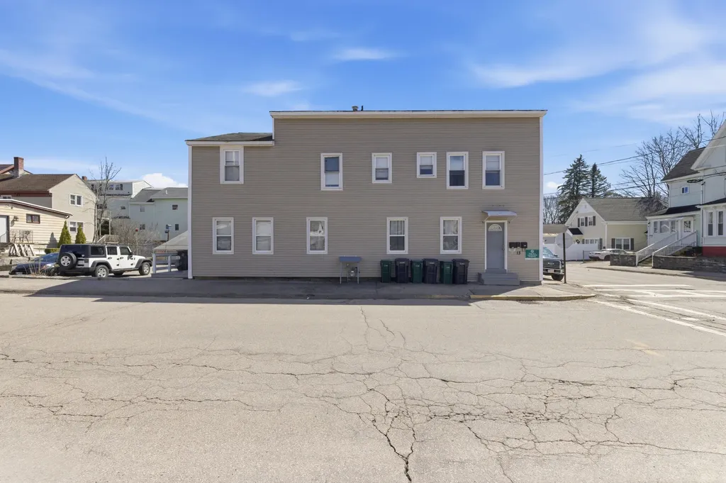 13 Western Avenue Biddeford ME 04005