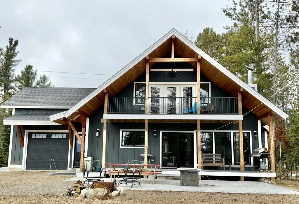 999 The Arnold Trail Eustis ME 04936