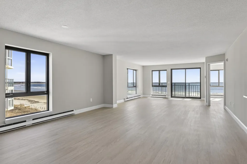 205 E Grand Avenue Old Orchard Beach ME 04064