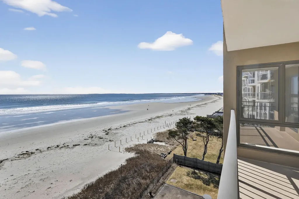 205 E Grand Avenue Old Orchard Beach ME 04064