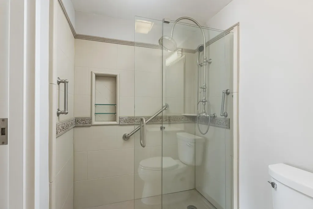 205 E Grand Avenue Old Orchard Beach ME 04064