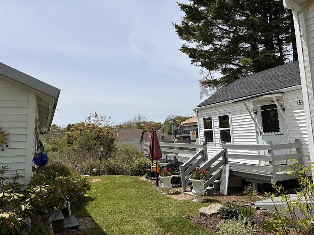 11 Church Street Winterport ME 04496