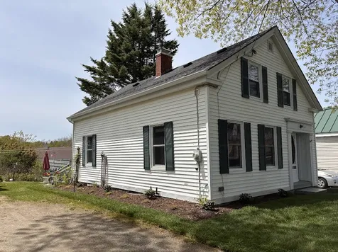 11 Church Street Winterport ME 04496