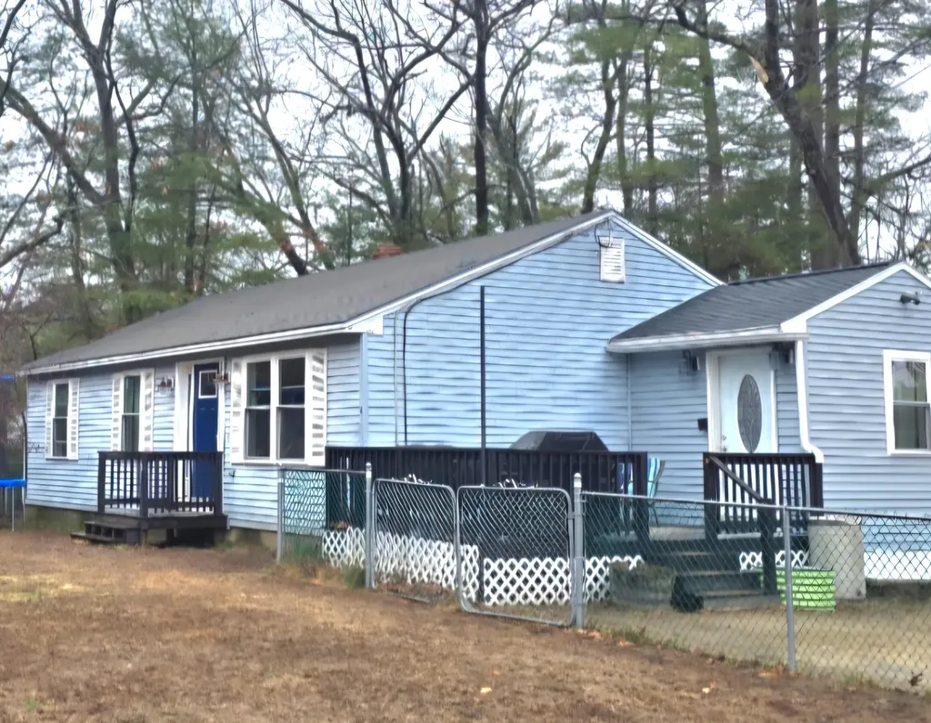 6 Beverly Street Sanford ME 04073