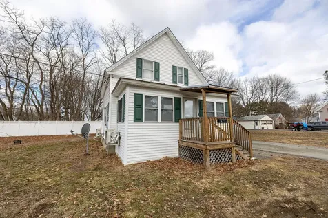 8 Spring Street Madison ME 04950