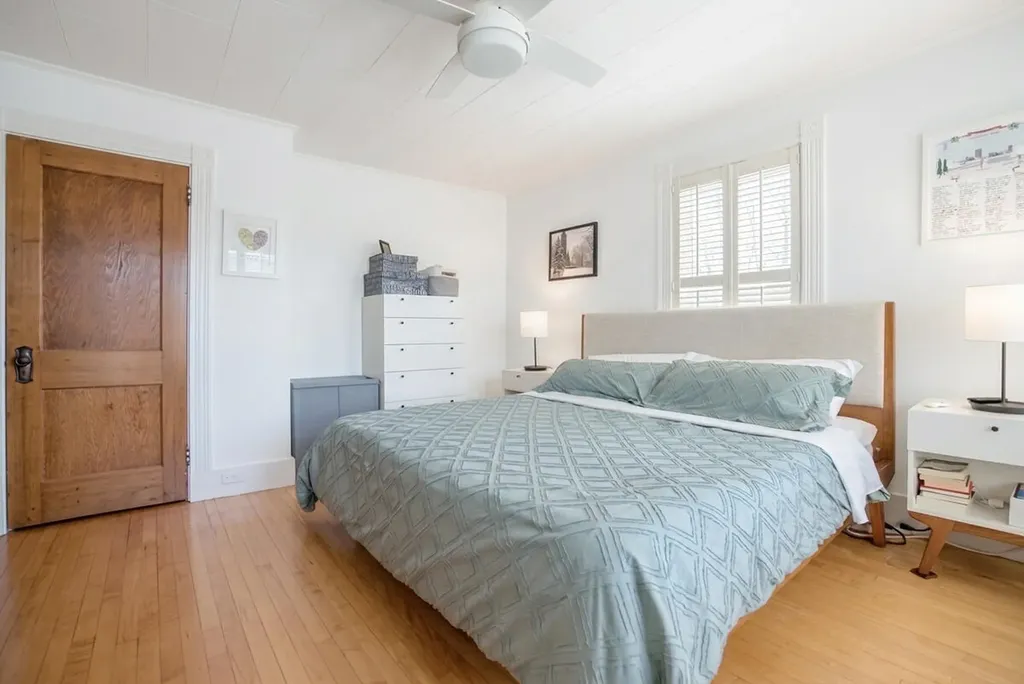 23 Googin Street Lewiston ME 04240