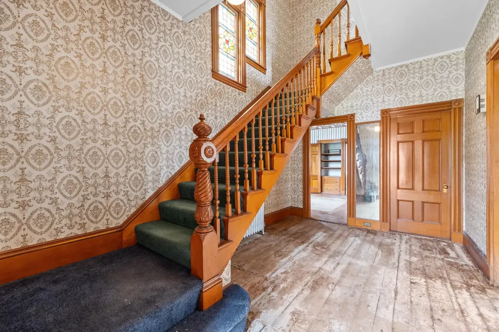 147 Talbot Avenue Rockland ME 04841