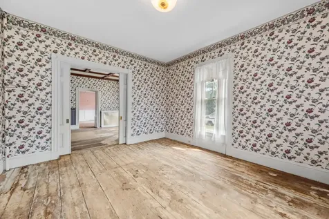 147 Talbot Avenue Rockland ME 04841