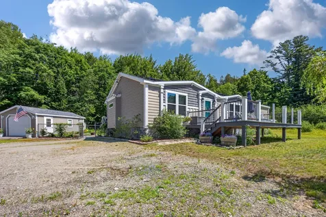 112 Raccoon Cove Road Lamoine ME 04605