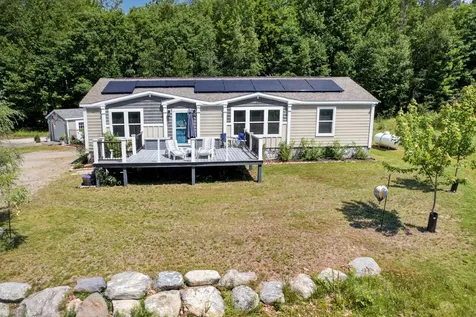 112 Raccoon Cove Road Lamoine ME 04605