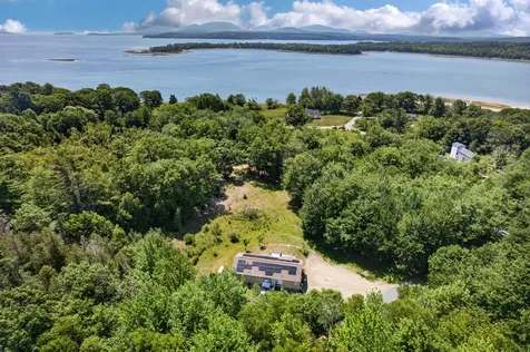 112 Raccoon Cove Road Lamoine ME 04605