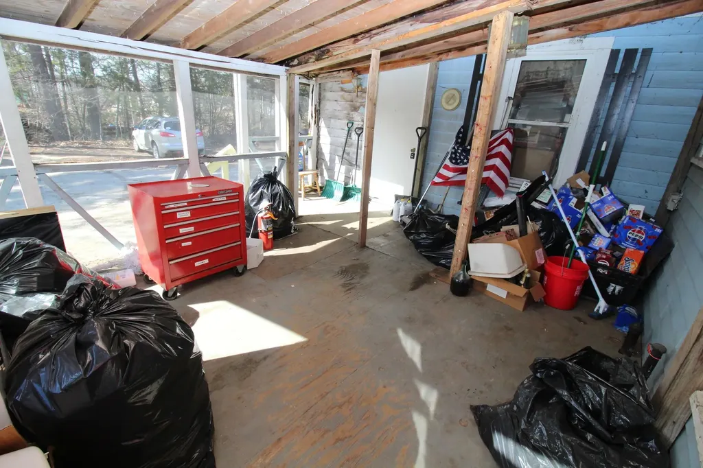 138 Lewiston Street Mechanic Falls ME 04256