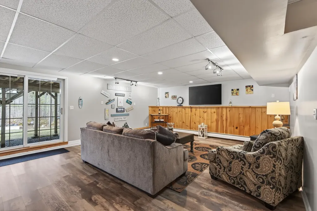 853 Littlefield Road Wells ME 04090
